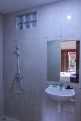 Sekar Waru Homestay