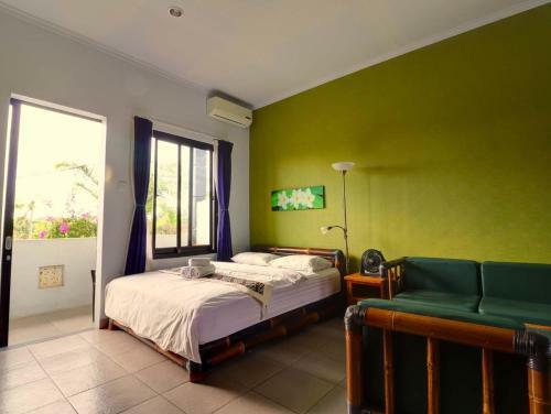 Rise Apartment Sanur With Pool