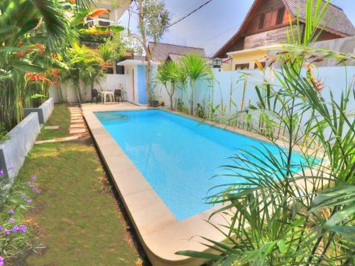 Rise Apartment Sanur With Pool