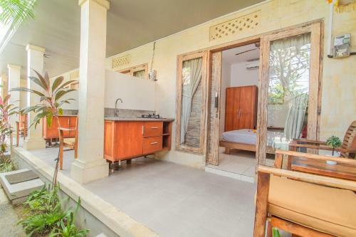 Hostal Sadana Bali Guesthouse