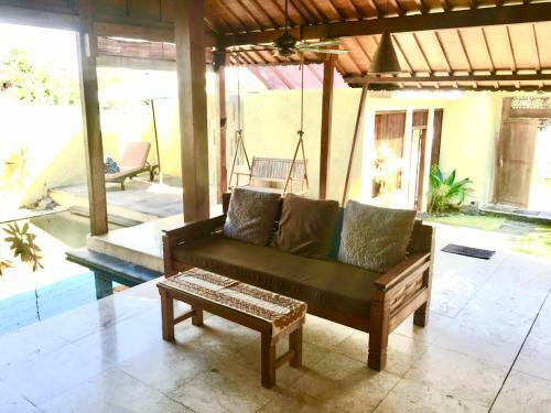 Jati Joglo Villas
