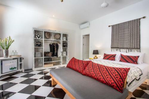 Bed & Breakfast Pinkprivate Sanur - Cool Adults Only