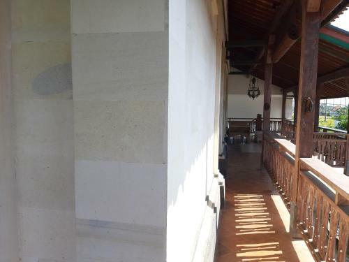Hostal Maguna Guest House