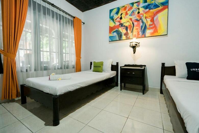 Hostal New Ananda Beach Hotel