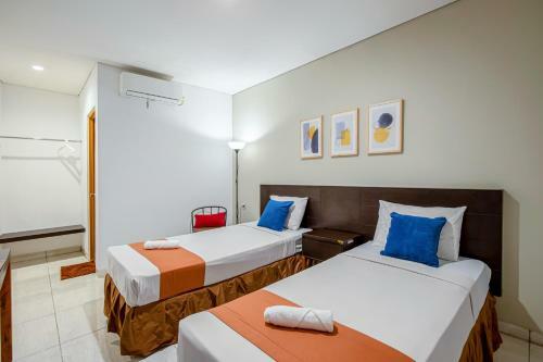 Prime Cailendra Hotel Redpartner
