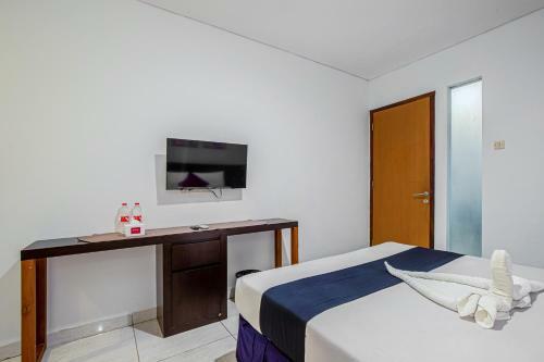 Prime Cailendra Hotel Redpartner
