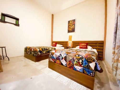 Hinggil Homestay Syariah Redpartner