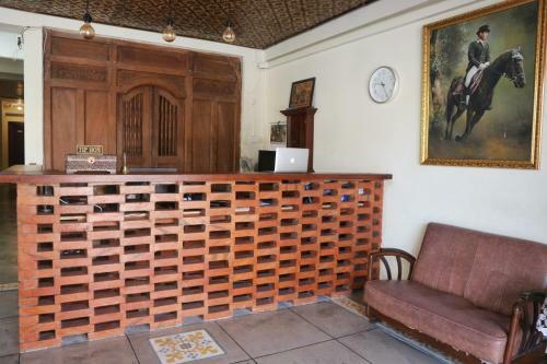 Hinggil Homestay Syariah Redpartner