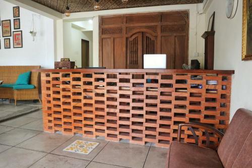 Hinggil Homestay Syariah Redpartner