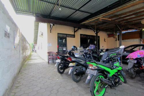Hostal Wisma Sarjana Guesthouse