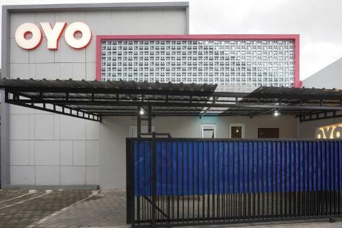 Hotel Vaccinated Staff - Oyo 90033 Dehome Family