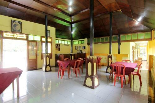 Hostal Hotel Puspita
