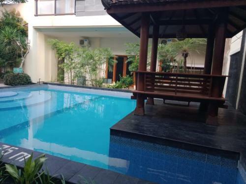 Griya Desa Hotel & Pool