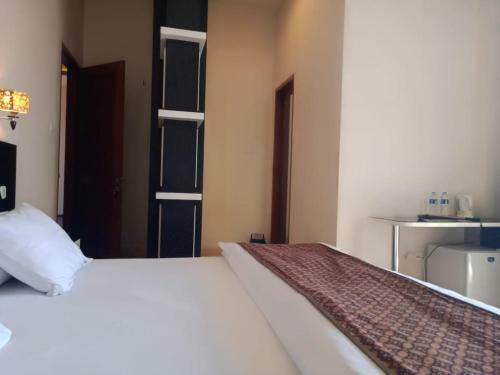 Griya Desa Hotel & Pool