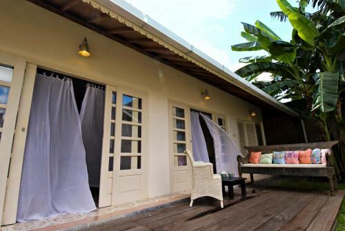Deluxe Central Private Pool Villa (couple - 2 Persons)