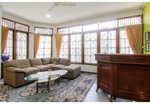 Embe Enem Homestay