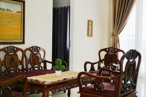 Albergue Surokarsan Residence