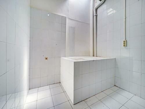 Hotel Oyo 90496 Izzi Ekslusif