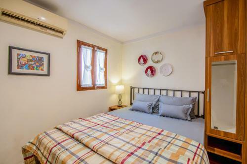 Hostal Roemah Noni Macanan