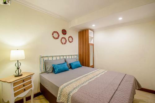 Hostal Roemah Noni Macanan