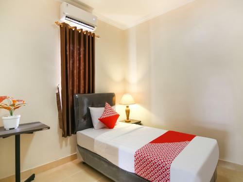 Hotel Oyo 90186 Grand Aster