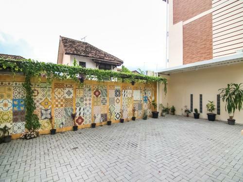 Hotel Oyo 90186 Grand Aster