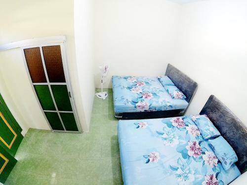 Ngadiwinatan Alleyway Guest House Jogja