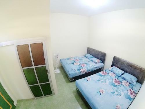 Ngadiwinatan Alleyway Guest House Jogja