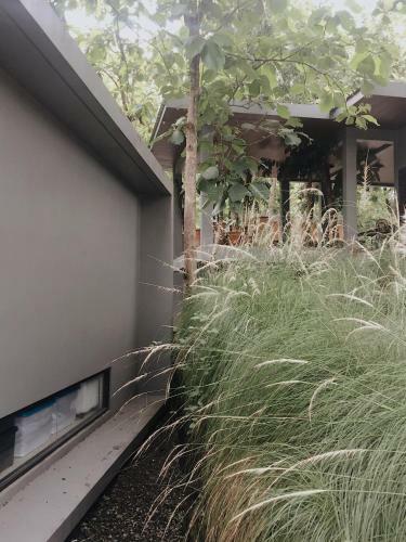 Guru Giri Mountain Cabin