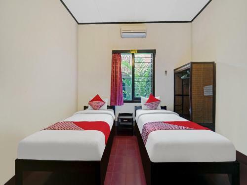 Oyo 90676 Oryza Hotel
