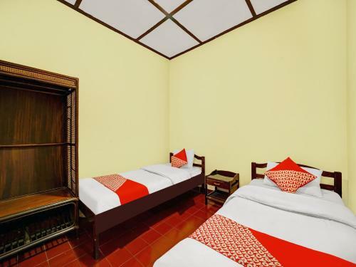 Oyo 90676 Oryza Hotel