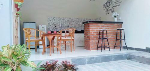 Hostal The Jepun Room And House