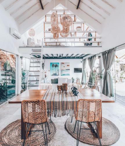 Hostal Beyond Bungalows