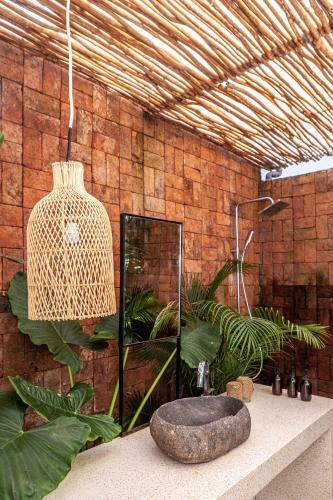 Hostal Beyond Bungalows