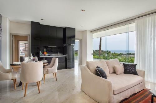 Aparthotel The Double View Mansions Bali