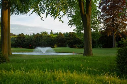 Hotel Doubletree By Hilton Forest Pines Spa & Golf Resort