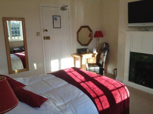 Hostal Little Court