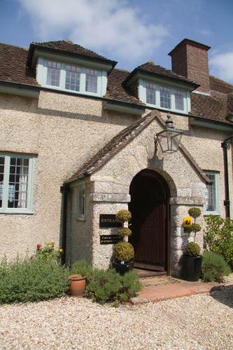 Hostal Little Court