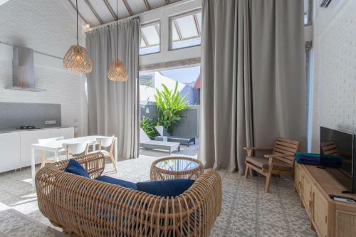 White Studio, Villa With Private Pool Canggu