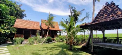Hotel Mahamustika River Side Canggu
