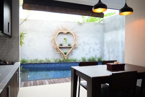 Amira Villa Munggu