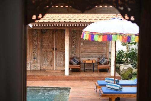 Hostal Lotus Joglo
