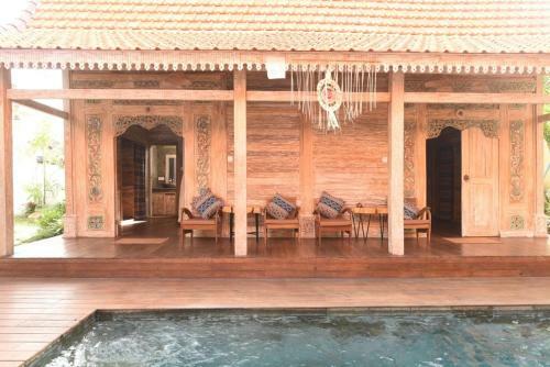 Hostal Lotus Joglo