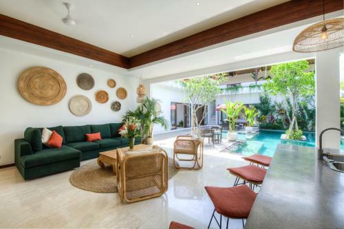 Villa Frangipani Merah
