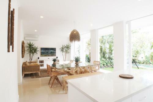 Villa The Sea Garden Canggu