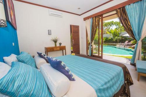 Luxury Tropical Villa