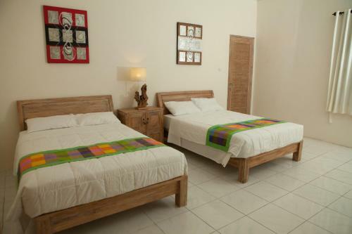 Bali Sunshine Homestay And Art Gallery