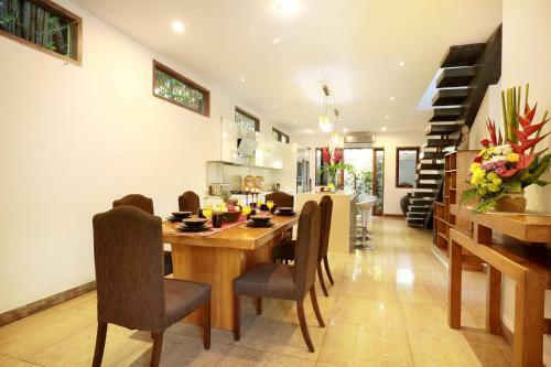 Villa The Hotman Paris II Seminyak