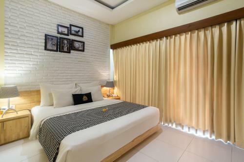 Villa Paisa Seminyak Living