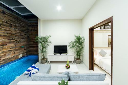 Villa Paisa Seminyak Living